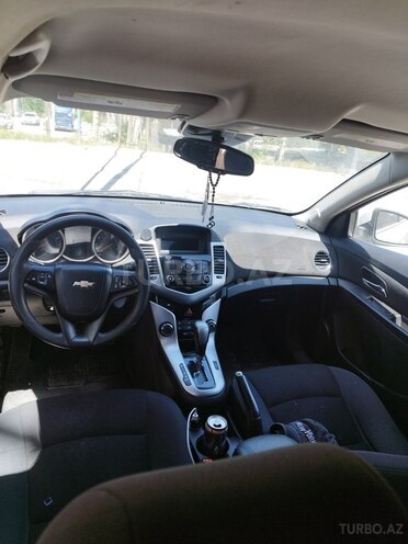 Chevrolet Cruze-5