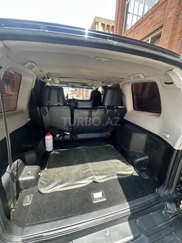Mitsubishi Pajero-8