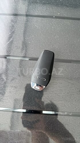BYD Seal 05-12