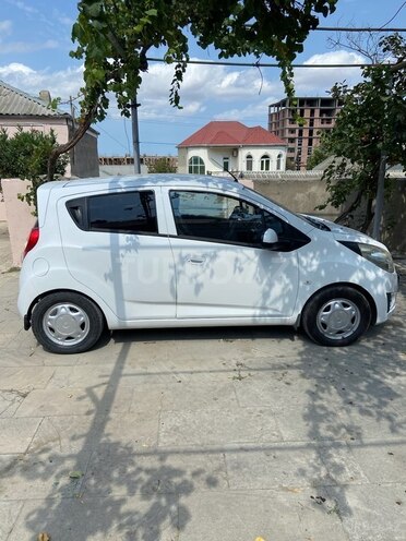 Chevrolet Spark-3