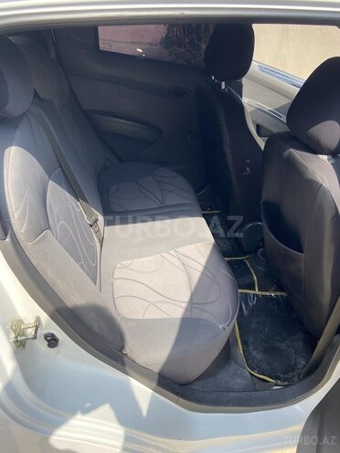 Chevrolet Spark-7