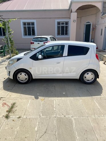 Chevrolet Spark-4