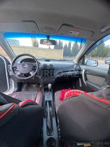 Chevrolet Aveo-6
