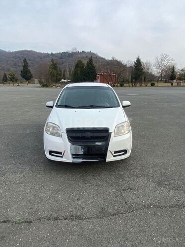 Chevrolet Aveo-1