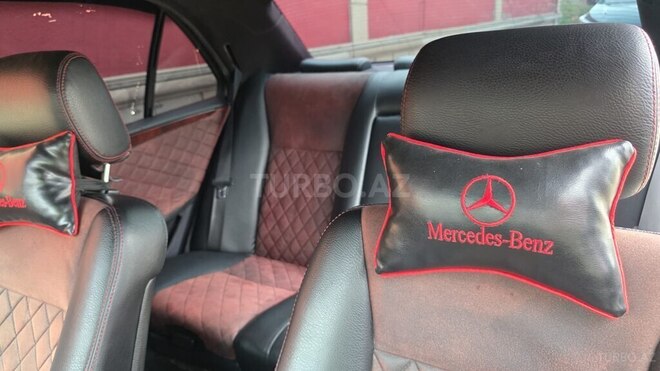 Mercedes E 240-7