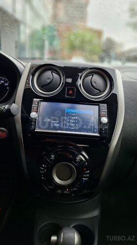 Nissan Note-2