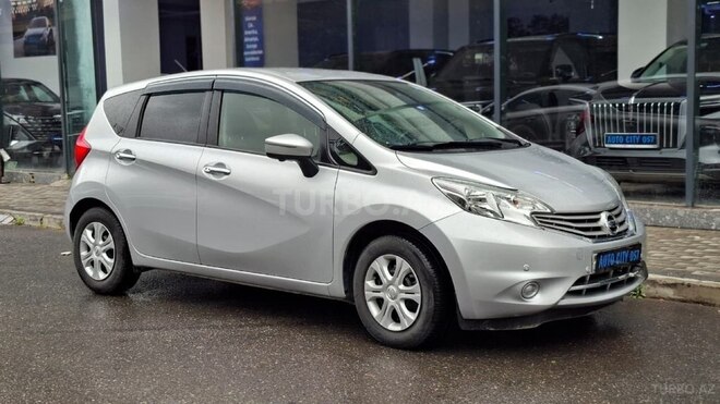 Nissan Note-3