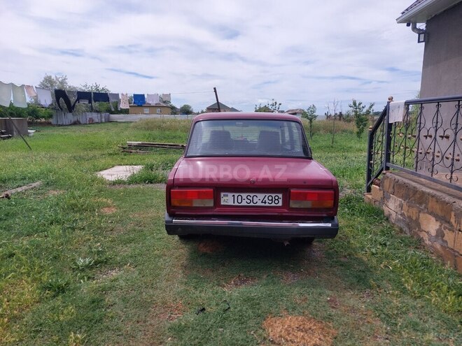 LADA (VAZ) 2107-5