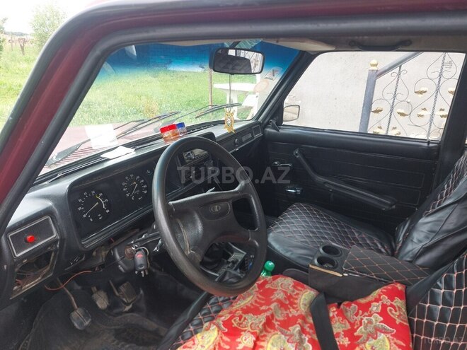 LADA (VAZ) 2107-8