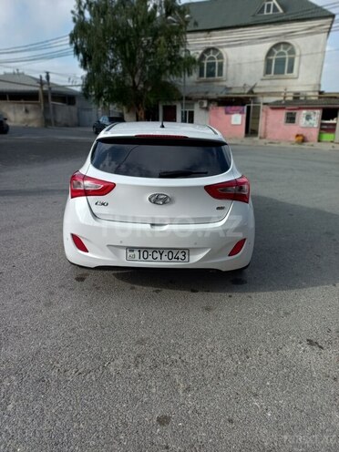 Hyundai i30-3