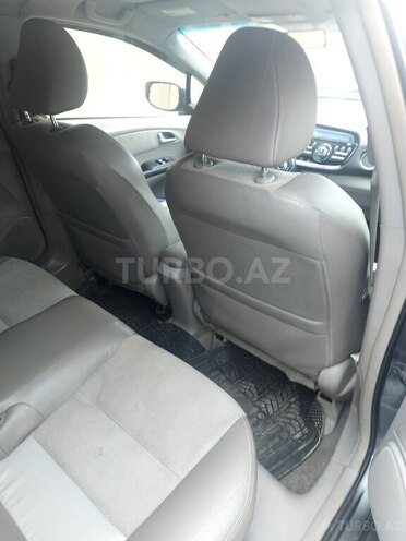 Honda Insight-5