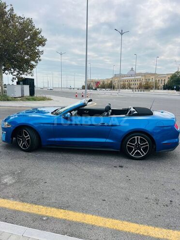 Ford Mustang-11