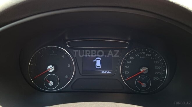 Kia Sorento-8