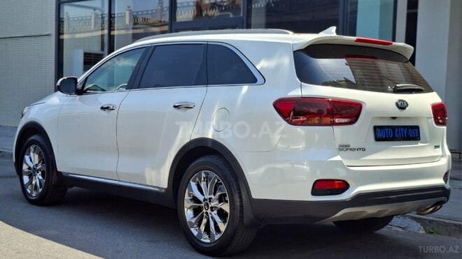 Kia Sorento-5