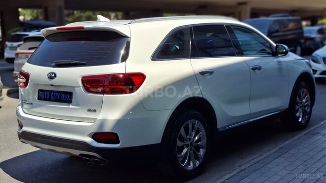 Kia Sorento-21