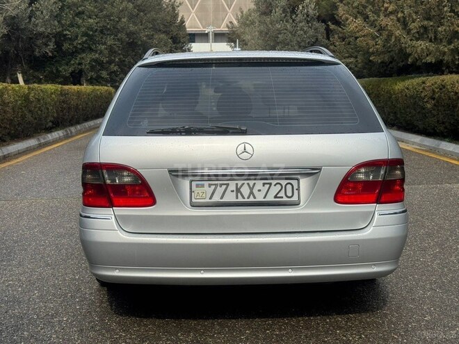 Mercedes E 220-9