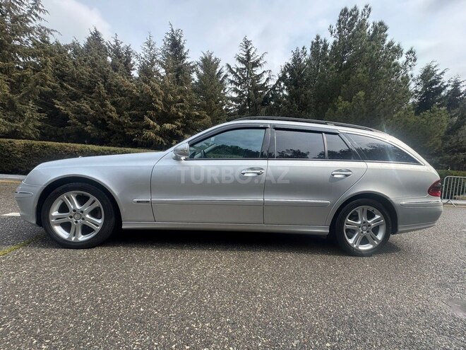 Mercedes E 220-4