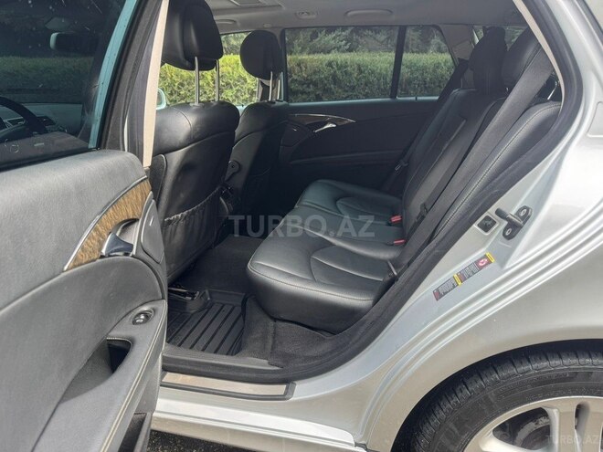 Mercedes E 220-7