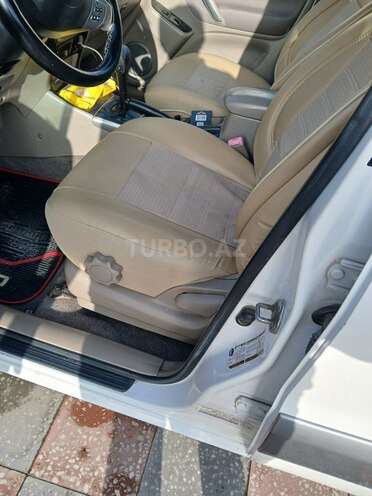 Toyota RAV4-7