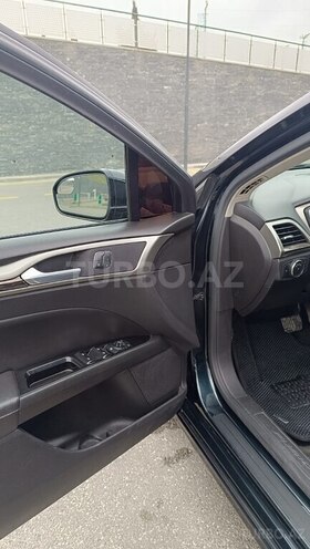 Ford Fusion (North America)-10