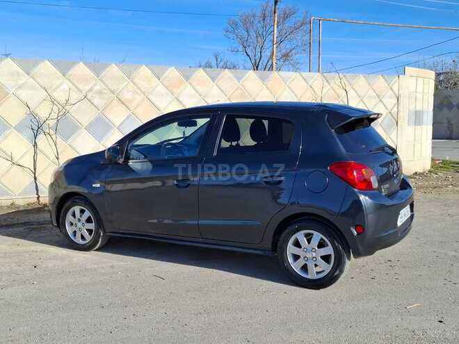 Mitsubishi Mirage-4