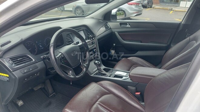 Hyundai Sonata-3