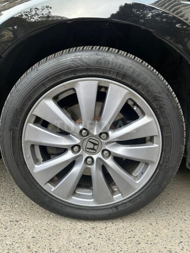 Honda Accord-5