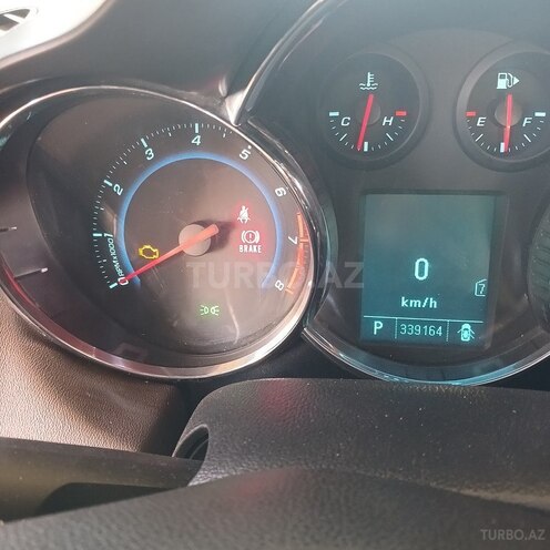 Chevrolet Cruze-6