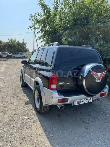Suzuki Grand Vitara-5