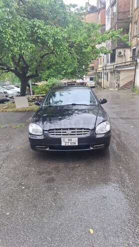 Hyundai Sonata-1
