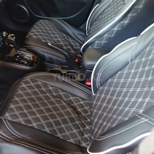Chevrolet Cruze-18