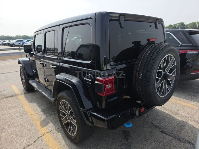 Jeep Wrangler-2