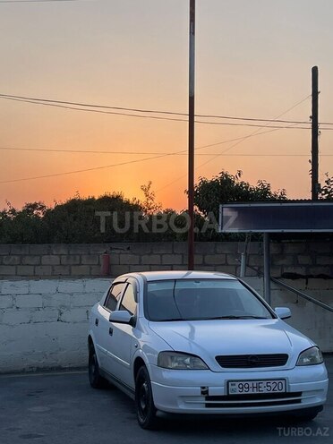 Opel Astra-7