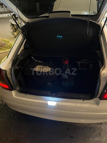 Opel Astra-14