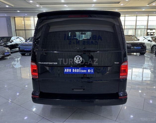 Volkswagen Transporter 2018, 150,800 km - 2.0 л - Bakı