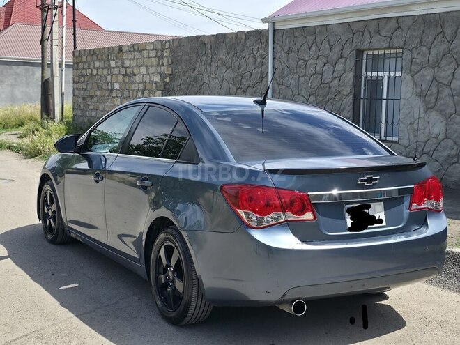 Chevrolet Cruze-4