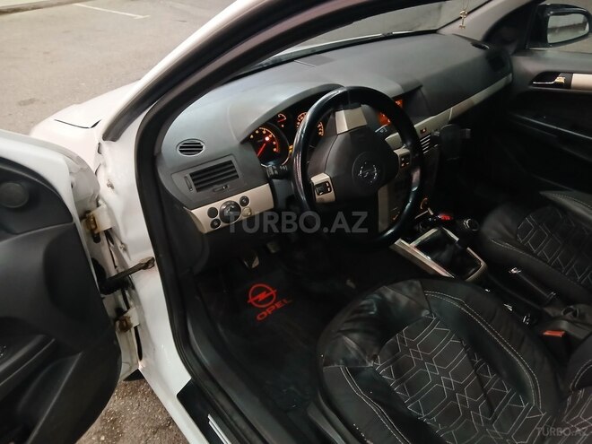 Opel Astra-7