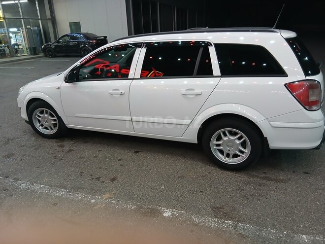 Opel Astra-4