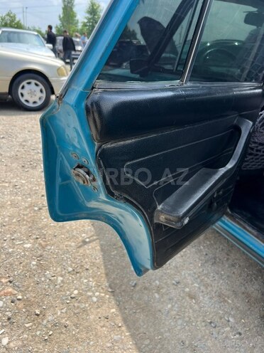 LADA (VAZ) 2106-4