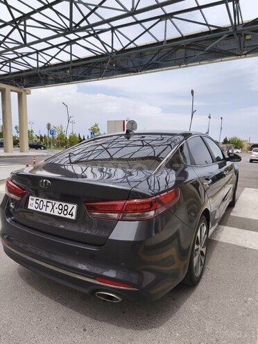 Kia K5-7