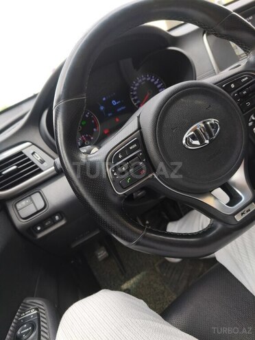Kia K5-9