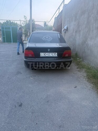 BMW 535-2