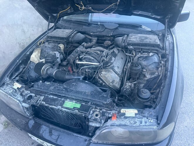 BMW 535-6