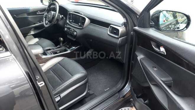 Kia Sorento-11