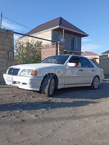 Mercedes C 200-9