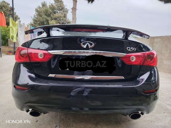 Infiniti Q50-11