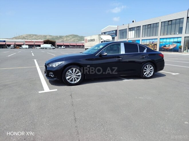 Infiniti Q50-13