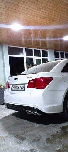 Chevrolet Cruze-11