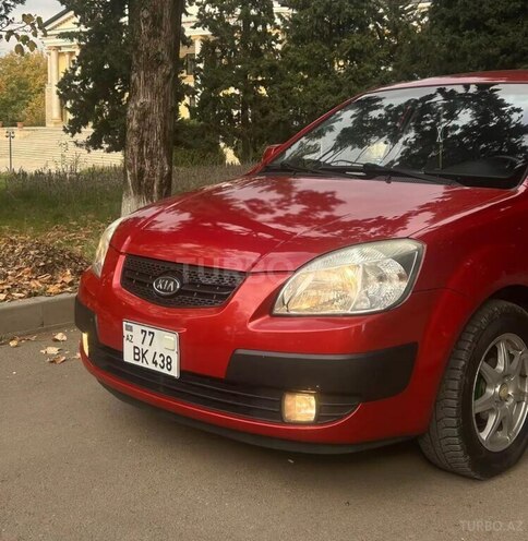 Kia Rio-5
