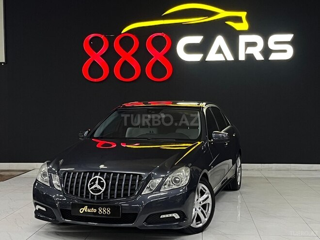 Mercedes E 220-1